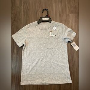 Garanimals Boys Light Gray Tee with Bird Design and pocket size 7-NWT